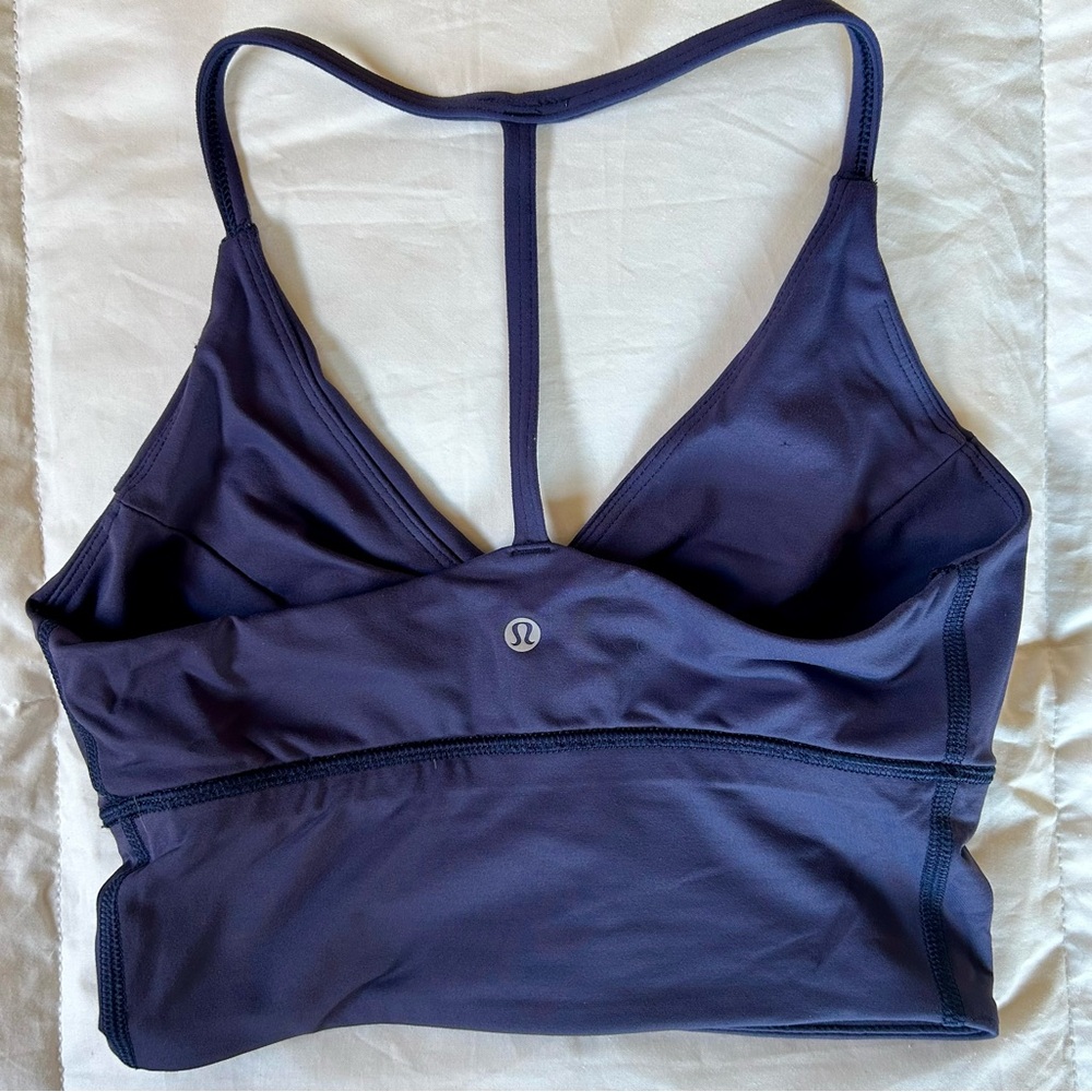 Lululemon keyhole front sports bra